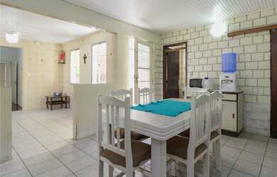 Imagem 2: 4 dormitórios na Rua Antônio ângelo Carraro