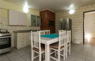 Imagem 4: 4 dormitórios na Rua Antônio ângelo Carraro