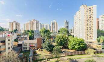 Imagem 3: Apartamento à venda no bairro Passo da Areia - Porto Alegre/RS