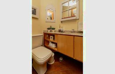 Imagem 2: Apartamento à venda no bairro Petrópolis - Porto Alegre/RS