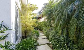 Imagem 6: Imperdível oportunidade de adquirir luxuosa casa em condomínio com 5 quartos e 5 suítes em