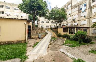 Imagem 5: Apartamento à venda no bairro Santo Antônio - Porto Alegre/RS