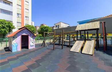 Imagem 2: 2 dormitórios na Rua Francisco Rodrigues Seckler