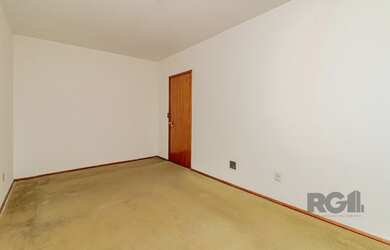 Imagem 7: Apartamento 2 dormitórios com 1 vaga de garagem à venda no bairro São João em Porto Alegre