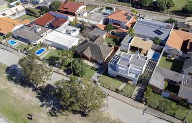 Imagem 2: Casa à venda no bairro Praia de Atlântida - Xangri-Lá/RS