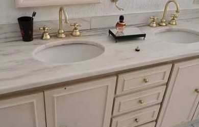 Imagem 3: 5 dormitórios na Rua Professora Jane Düppre Pirani