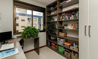 Imagem 6: Apartamento mobiliado 2 dormitórios com 1 vaga de garagem à venda no bairro Partenon em Po