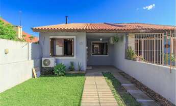 Imagem 2: CASA RESIDENCIAL em Porto Alegre - RS, Hípica