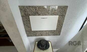 Imagem 7: Apartamento 3 dormitórios com 1 vaga de garagem à venda no bairro Cristal em Porto Alegre