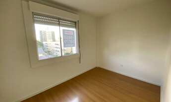 Imagem 7: Apartamento 3 dormitórios com 1 vaga de garagem à venda no bairro Passo da Areia em Porto