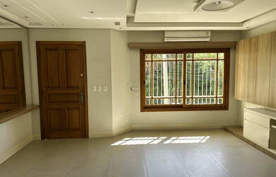 Imagem 2: Casa à venda no bairro Tristeza - Porto Alegre/RS