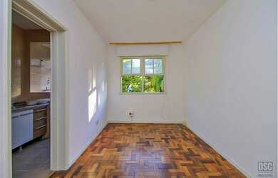 Imagem 2: Apartamento 2 dormitórios com 1 vaga de garagem à venda no bairro Santo Antônio em Porto A