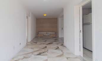 Imagem 4: Apartamento 2 dormitórios com 1 vaga de garagem à venda no bairro Vila Ipiranga em Porto A