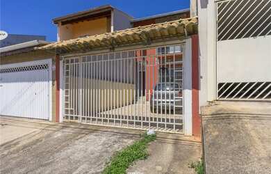 Imagem 2: Casa à venda no bairro Jardim Itália - Várzea Paulista/SP