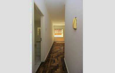 Imagem 4: Apartamento 2 dormitórios à venda no bairro Teresópolis em Porto Alegre