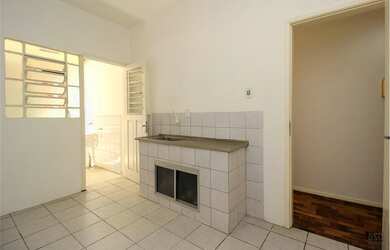 Imagem 6: Apartamento 2 dormitórios à venda no bairro Teresópolis em Porto Alegre