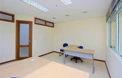 Imagem 2: SALA COMERCIAL em Porto Alegre - RS, Centro Histórico