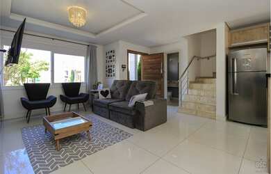 Imagem 2: CASA RESIDENCIAL em Porto Alegre - RS, Hípica