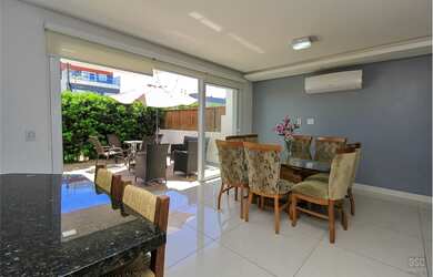 Imagem 5: CASA RESIDENCIAL em Porto Alegre - RS, Hípica