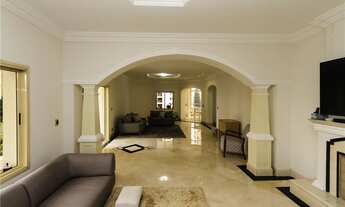 Imagem 2: 4 dormitórios na Rua Itapeti