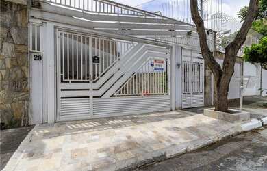 Imagem 3: 4 dormitórios na Rua Alfredo Borges Teixeira