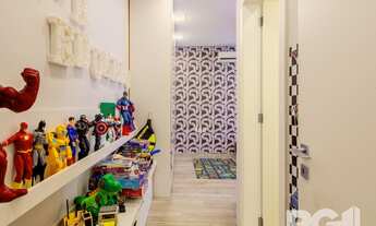 Imagem 3: Casa à venda no bairro Três Figueiras - Porto Alegre/RS