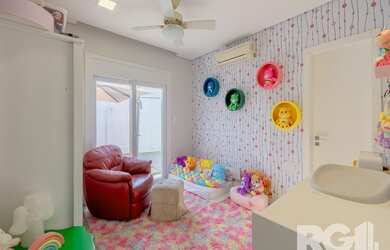 Imagem 5: Casa à venda no bairro Três Figueiras - Porto Alegre/RS