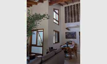 Imagem 2: 3 dormitórios na Rua Veríssimo Rosa