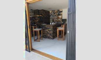 Imagem 5: 3 dormitórios na Rua Veríssimo Rosa