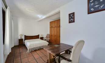 Imagem 5: 5 dormitórios na Rua Andréa Paulinetti