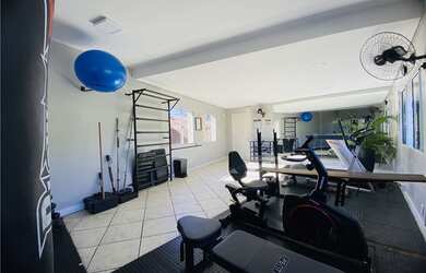 Imagem 3: Casa à venda no bairro Jardim Itu - Porto Alegre/RS