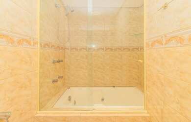 Imagem 6: 3 dormitórios na Rua Anita Garibaldi