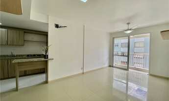 Imagem 2: Apartamento 2 dormitórios com 1 vaga de garagem à venda no bairro Vila Ipiranga em Porto A