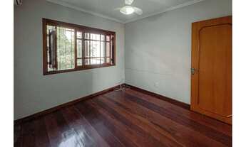 Imagem 3: 4 dormitórios na Rua Açucena