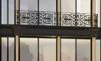 Imagem 4: Versace - Versace