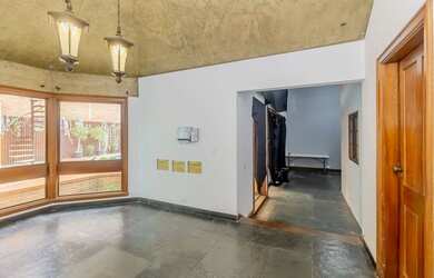 Imagem 2: Casa à venda no bairro Morumbi - São Paulo/SP