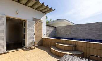 Imagem 2: 4 dormitórios na Rua Dos Guaxins