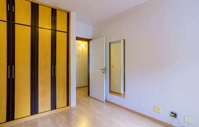 Imagem 2: Casa à venda no bairro Jardim Morumbi - São Paulo/SP