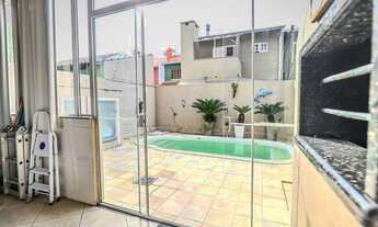 Imagem 4: CASA RESIDENCIAL em Porto Alegre - RS, Hípica