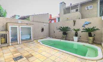 Imagem 2: CASA RESIDENCIAL em Porto Alegre - RS, Hípica