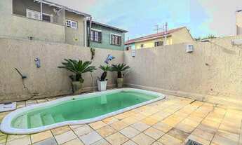 Imagem 3: CASA RESIDENCIAL em Porto Alegre - RS, Hípica