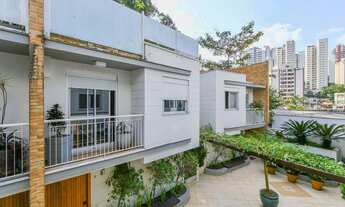 Imagem 2: Casa à venda no bairro Vila Andrade - São Paulo/SP