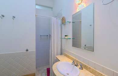 Imagem 5: CASA RESIDENCIAL em Carapicuíba - SP, Granja Santa Maria