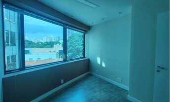 Imagem: Loja à venda no bairro Pinheiros - São