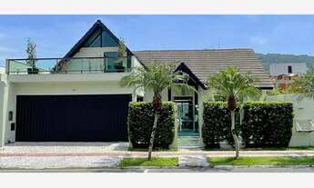 Imagem: CASA RESIDENCIAL em Balneário Camboriú