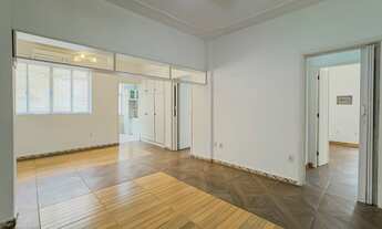 Imagem: Apartamento à venda no bairro Cidade Baixa