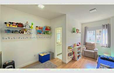 Imagem 4: CASA RESIDENCIAL em Porto Alegre - RS, Hípica