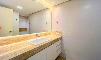 Imagem 7: Apartamento à venda em Porto Alegre, Moinhos de Vento, com 4 quartos, 226m²