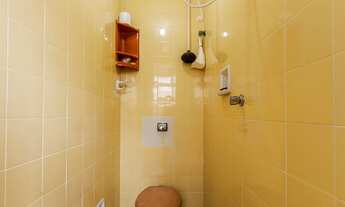 Imagem 4: Apartamento à venda em Porto Alegre, Higienópolis, com 2 quartos, 75m²