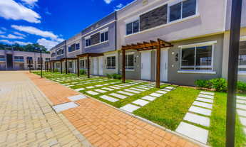 Imagem: Casa de condomínio à venda em Porto Alegre